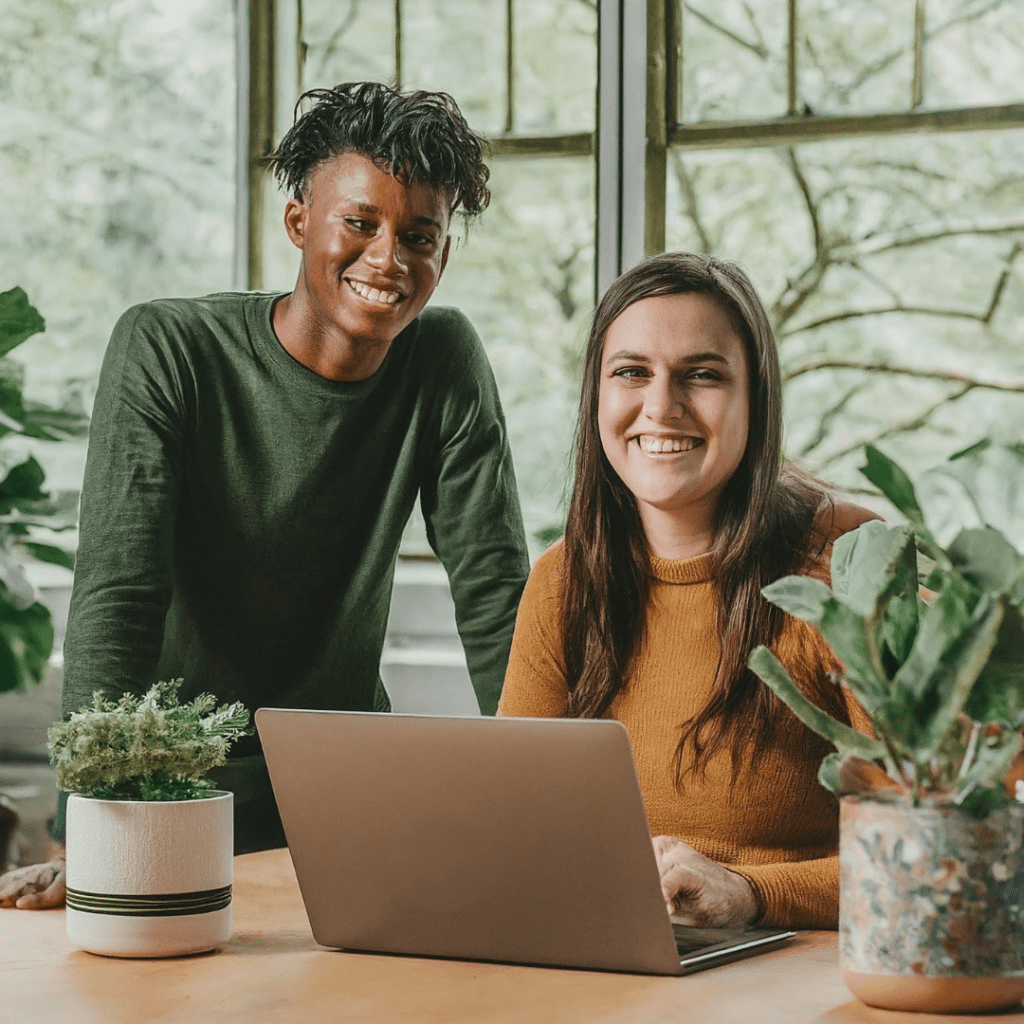 Small business owners happy because their remote bookkeeper provides a compliant online bookkeeping service. Accurate, virtual sustainable